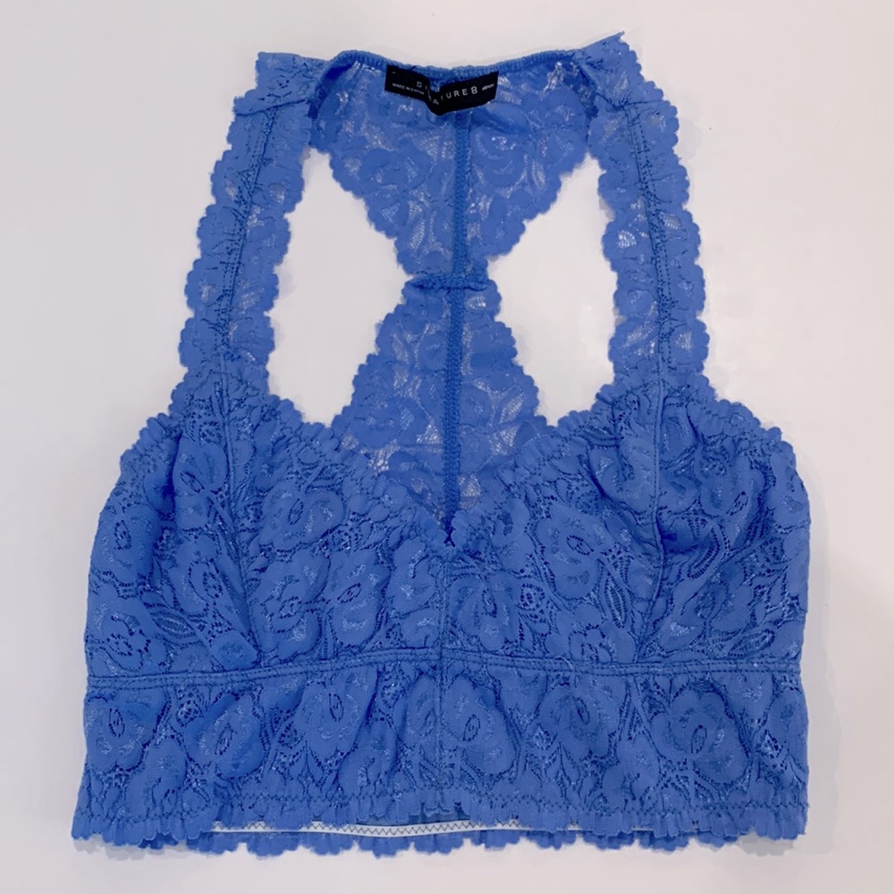 NWOT Signature 8 Size Medium Periwinkle Light Blue Lace Bralette